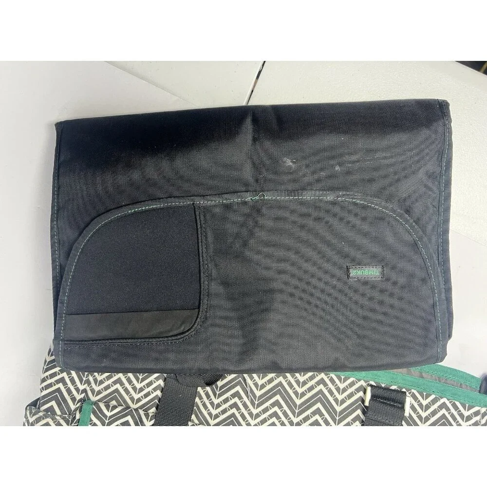 Timbuk2 patterned travel tote bag Diaper Bag Chevron Green Black - Picture 10 of 10